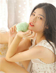 粗长巨龙挤进美妇